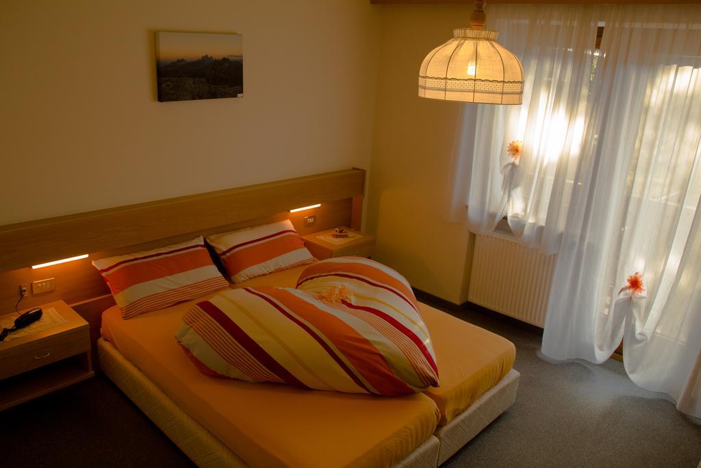 Garni Ongaro 3*